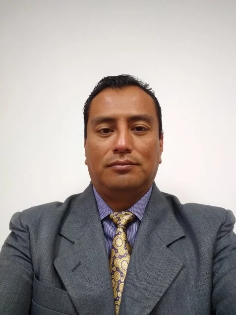 Fotografía del Lic. Genaro Zuñiga Torres